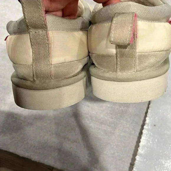 [US11] UGG Tasman LTA  Slipper - Picture 11 of 11